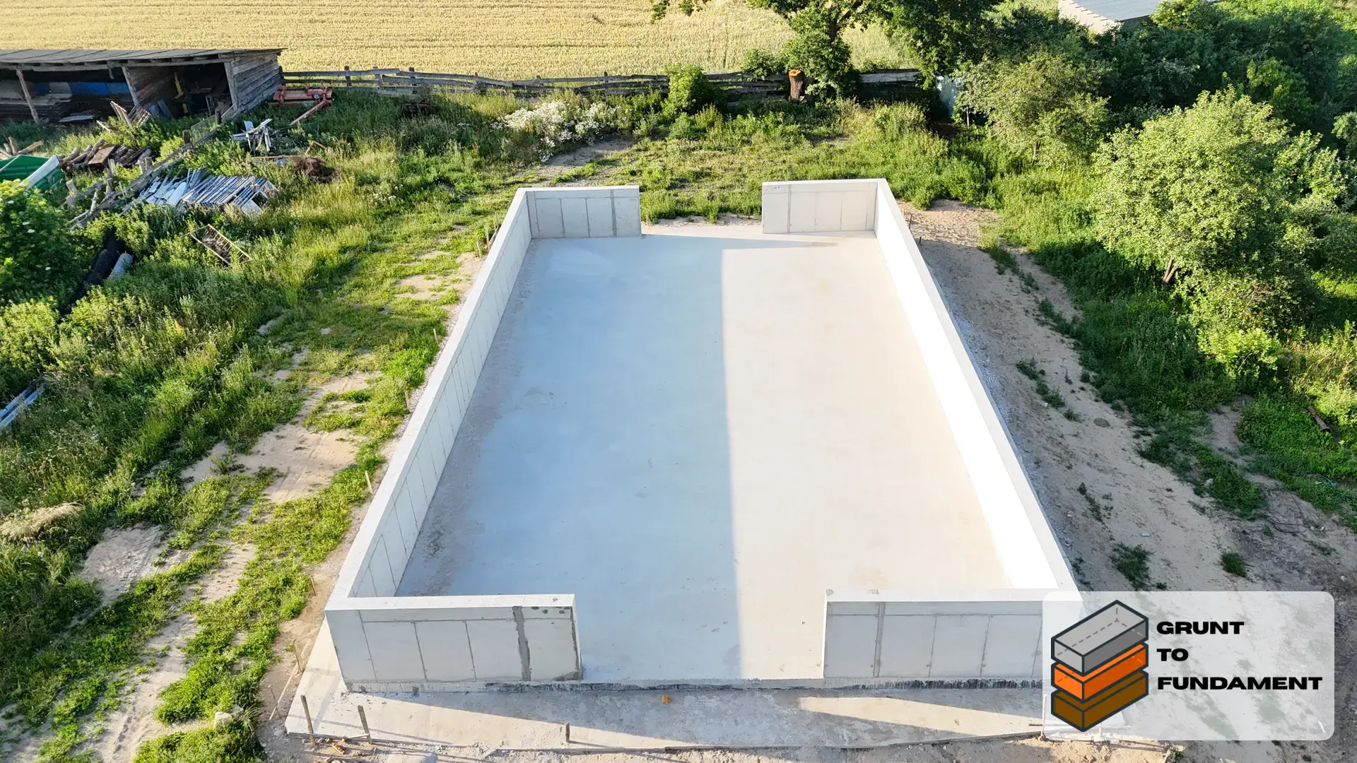 Fundament pod halę Szczecin — ściany żelbetowe wysokości 1,8 m